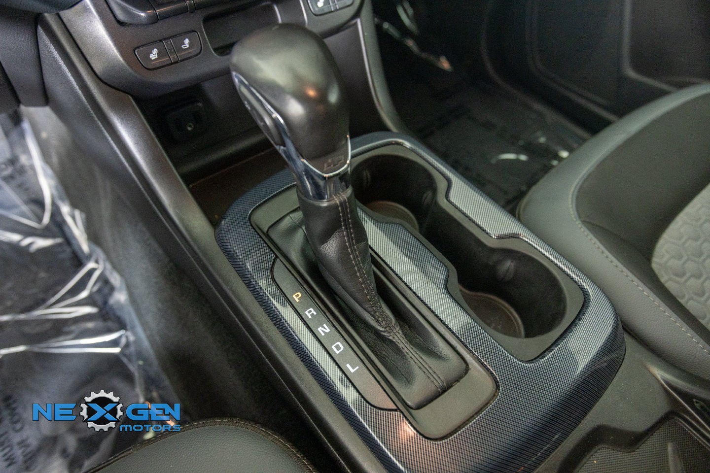 Used 2022 Chevrolet Colorado Z71 AWD/4WD image 24