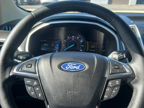 Used 2020 Ford Edge SEL AWD/4WD image 18