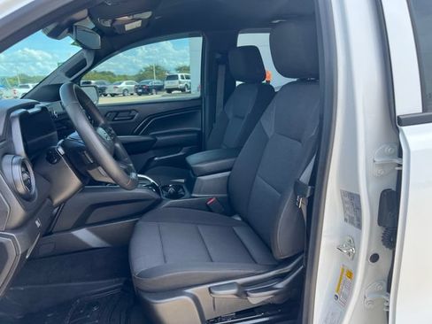 Used 2026 Chevrolet Colorado Trail Boss AWD/4WD image 15