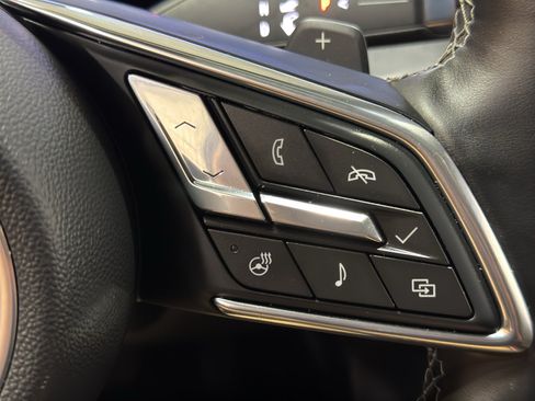 Used 2025 Buick Enclave Avenir w/ Trailering Package, 5000 lbs. AWD/4WD image 29