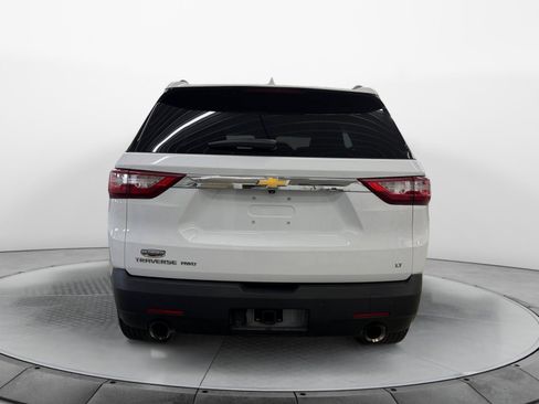 Used 2020 Chevrolet Traverse LT w/ Driver Confidence II Package AWD/4WD image 6