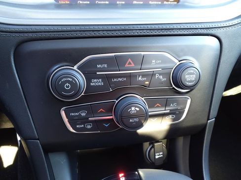 New 2023 Dodge Charger Scat Pack w/ Plus Group image 19