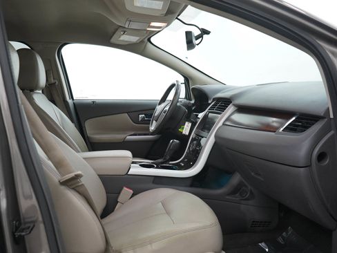 Used 2014 Ford Edge Limited FWD image 12
