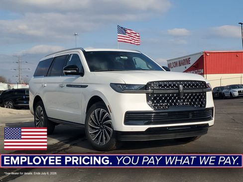 New 2026 Lincoln Navigator Black Label AWD/4WD image 1