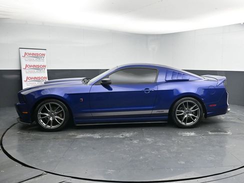 Used 2014 Ford Mustang V6 w/ Equipment Group 102A image 5
