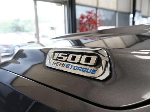 Used 2022 RAM 1500 Big Horn AWD/4WD image 21