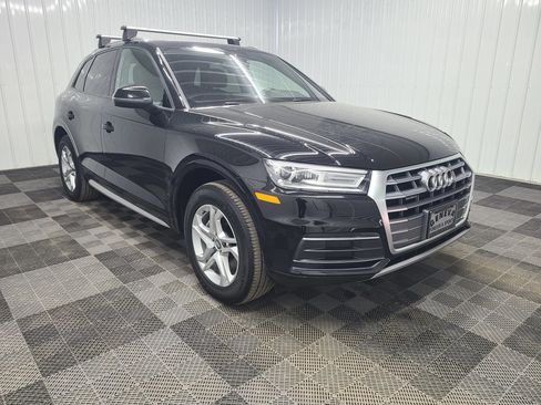 Used 2018 Audi Q5 2.0T Premium w/ Convenience Package AWD/4WD image 4