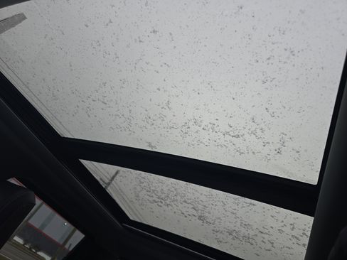 Used 2023 Ford F250 Lariat w/ Lariat Ultimate Package image 39