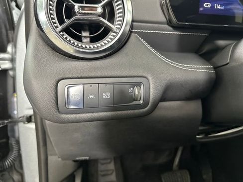 Used 2024 Chevrolet Blazer EV LT image 19