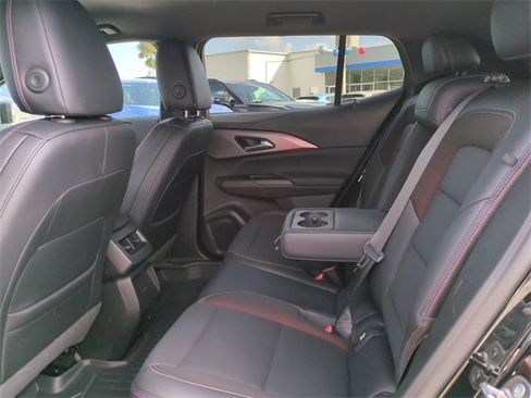 Certified 2024 Chevrolet Equinox EV RS image 16