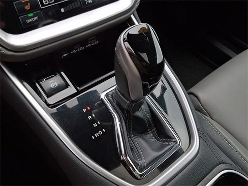 Used 2023 Subaru Outback Onyx Edition XT image 16