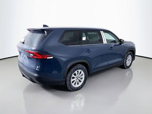 New 2026 Toyota Grand Highlander XLE image 7