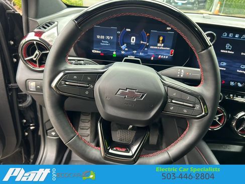 Used 2026 Chevrolet Blazer EV RS w/ Super Cruise Package AWD/4WD image 21