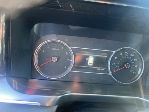 Certified 2023 Kia Sorento S w/ Panoramic Sunroof Package image 8