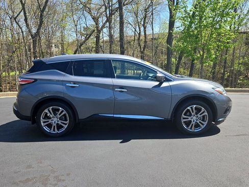 Used 2018 Nissan Murano Platinum image 3