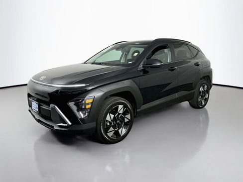 Used 2024 Hyundai Kona SEL AWD/4WD image 4