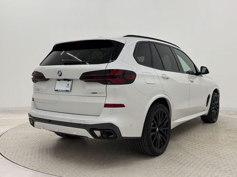 New 2026 BMW X5 sDrive40i w/ M Sport Package RWD image 9