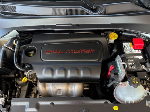 Used 2022 Jeep Compass Trailhawk AWD/4WD image 34