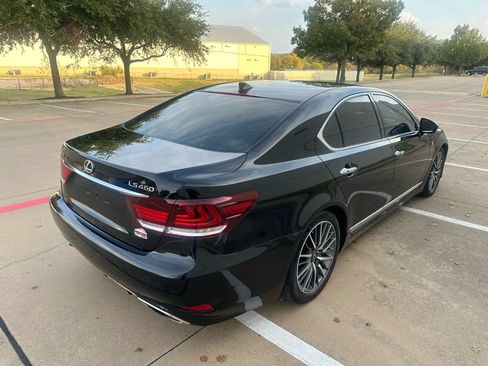 Used 2016 Lexus LS 460 RWD image 9
