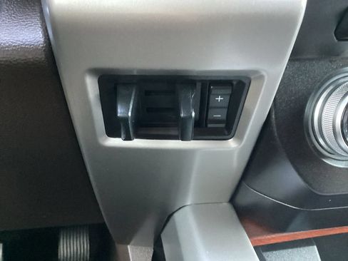 Used 2017 Ford F350 King Ranch w/ King Ranch Ultimate Package AWD/4WD image 70