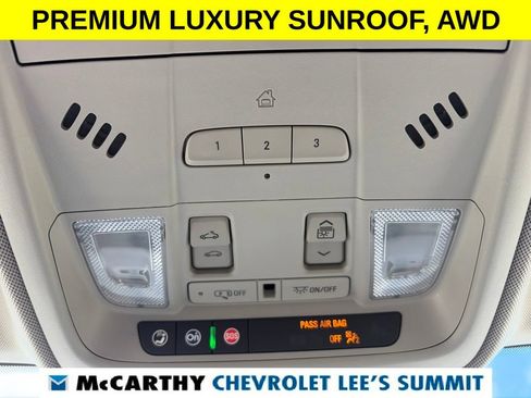 Used 2023 Cadillac XT4 Premium Luxury AWD/4WD image 25