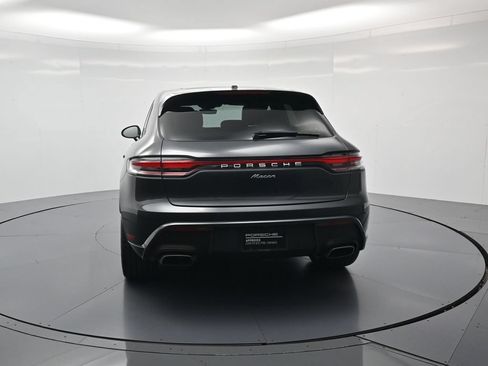 Certified 2023 Porsche Macan AWD/4WD image 37