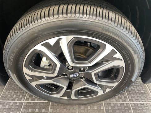 Used 2025 Subaru Ascent Touring AWD/4WD image 5