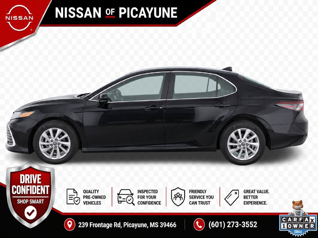 Used 2023 Toyota Camry LE FWD image 7