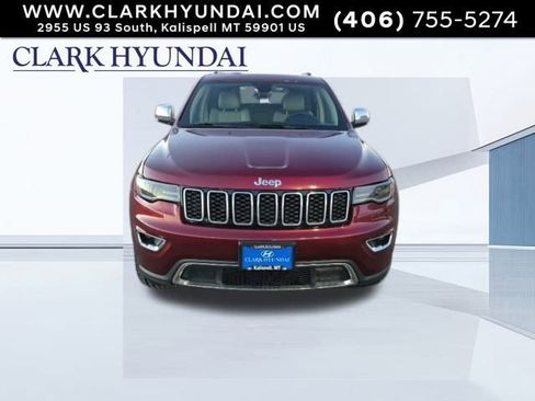 Used 2018 Jeep Grand Cherokee Limited w/ Luxury Group II image 2