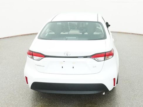 New 2026 Toyota Corolla LE FWD image 7