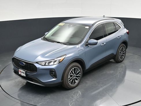 New 2026 Ford Escape SE FWD image 52