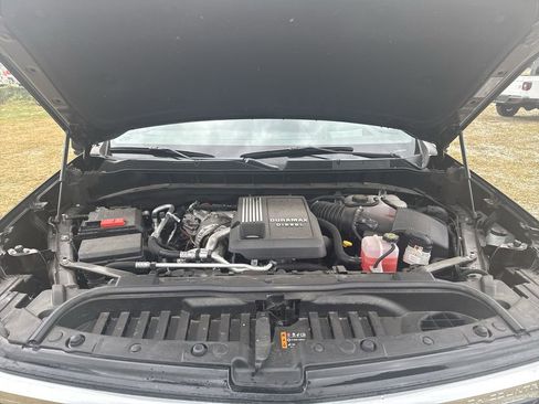 Used 2024 Chevrolet Silverado 1500 High Country w/ Technology Package image 19