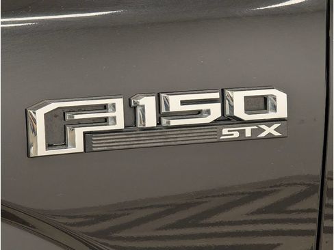Used 2020 Ford F150 XL w/ Equipment Group 101A Mid AWD/4WD image 5