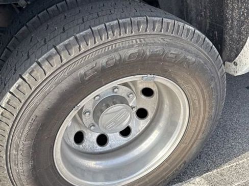 Used 2018 RAM 3500 Laramie Longhorn image 9