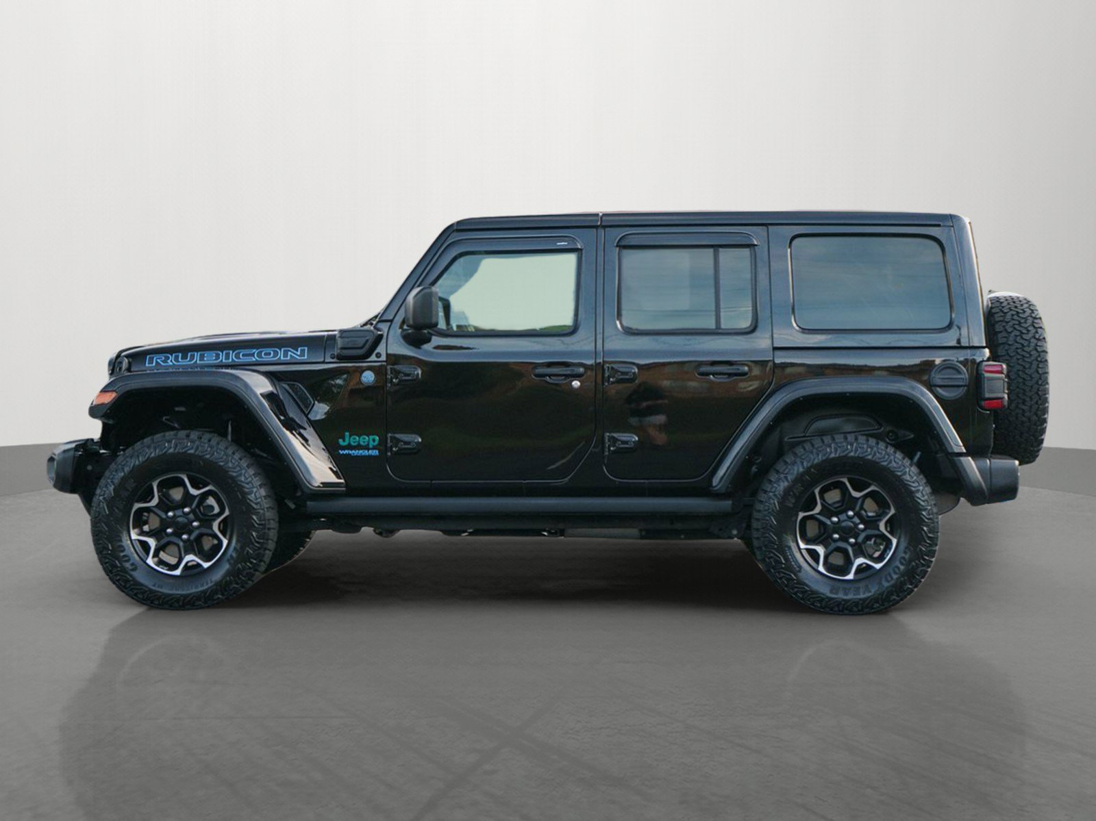 Used 2021 Jeep Wrangler Unlimited Rubicon 4xe w/ Cold Weather Group AWD/4WD image 4