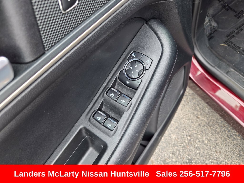 Used 2024 Ford Edge SEL AWD/4WD image 21