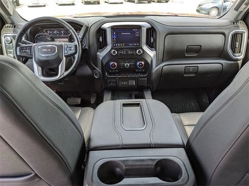 Used 2022 GMC Sierra 3500 SLT w/ SLT Premium Package image 15