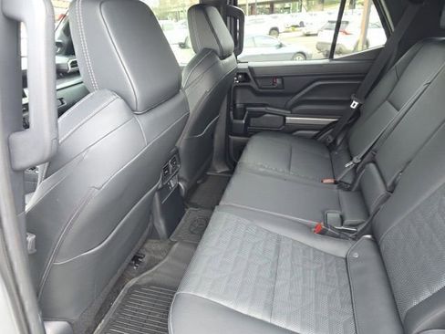 Certified 2025 Toyota 4Runner TRD Off-Road Premium image 21