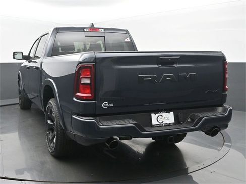 New 2026 RAM 1500 4x4 Crew Cab image 4