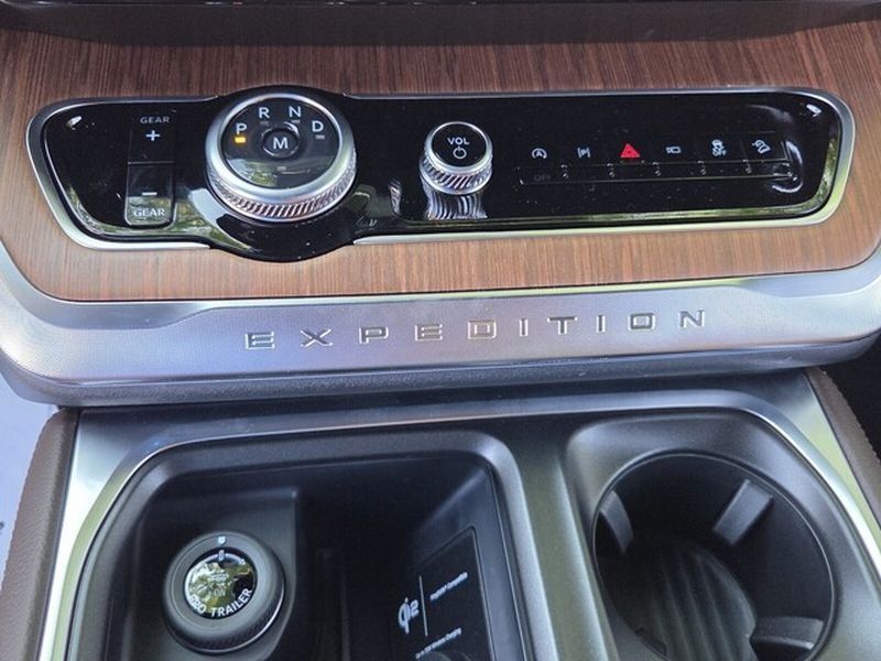 New 2027 Ford Expedition King Ranch AWD/4WD image 22