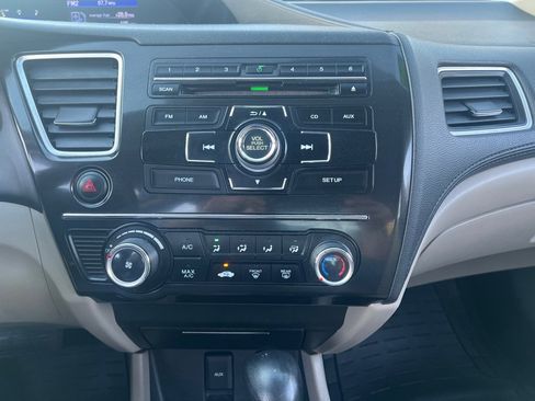 Used 2013 Honda Civic LX image 22
