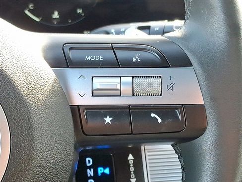 Certified 2025 Hyundai Tucson Limited image 21