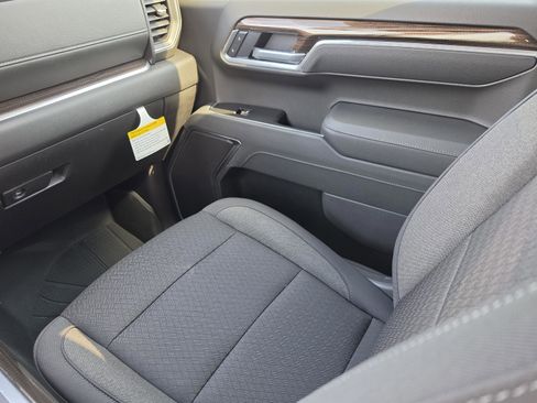 New 2026 Chevrolet Silverado 1500 LT w/ Convenience Package II image 23