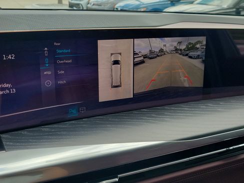 Used 2025 Cadillac Escalade ESV Premium Luxury w/ Touring Package image 26