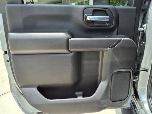 Used 2025 Chevrolet Silverado 2500 Custom w/ Custom Value Package AWD/4WD image 17