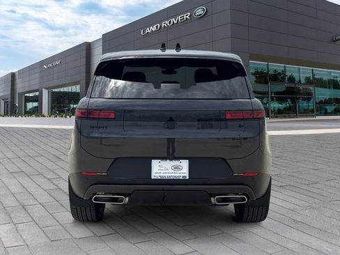 New 2026 Land Rover Range Rover Sport SE AWD/4WD image 4