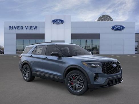 New 2026 Ford Explorer ST-Line w/ ST-Line Street Pack AWD/4WD image 7