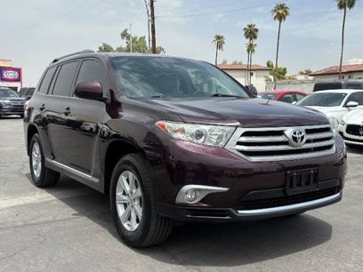 Used 2013 Toyota Highlander SE