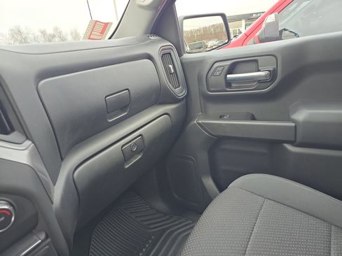 Used 2020 Chevrolet Silverado 1500 Custom Trail Boss w/ Custom Convenience Package AWD/4WD image 32