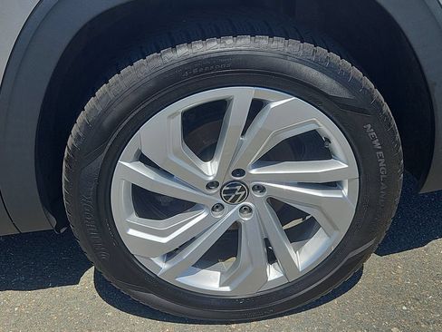 Used 2021 Volkswagen Atlas SE w/ Panoramic Sunroof Package AWD/4WD image 7